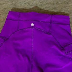 LULULEMON purple leggings!